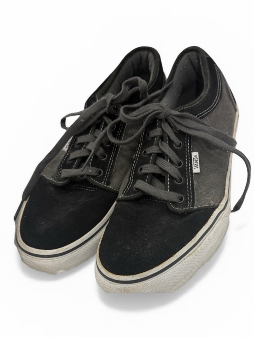 VANS CHUKKA LOW RISE men’s sneakers size 11